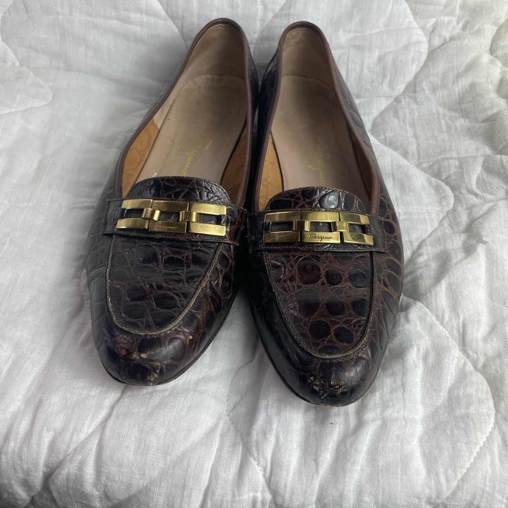 Ferragamo Alligator flats